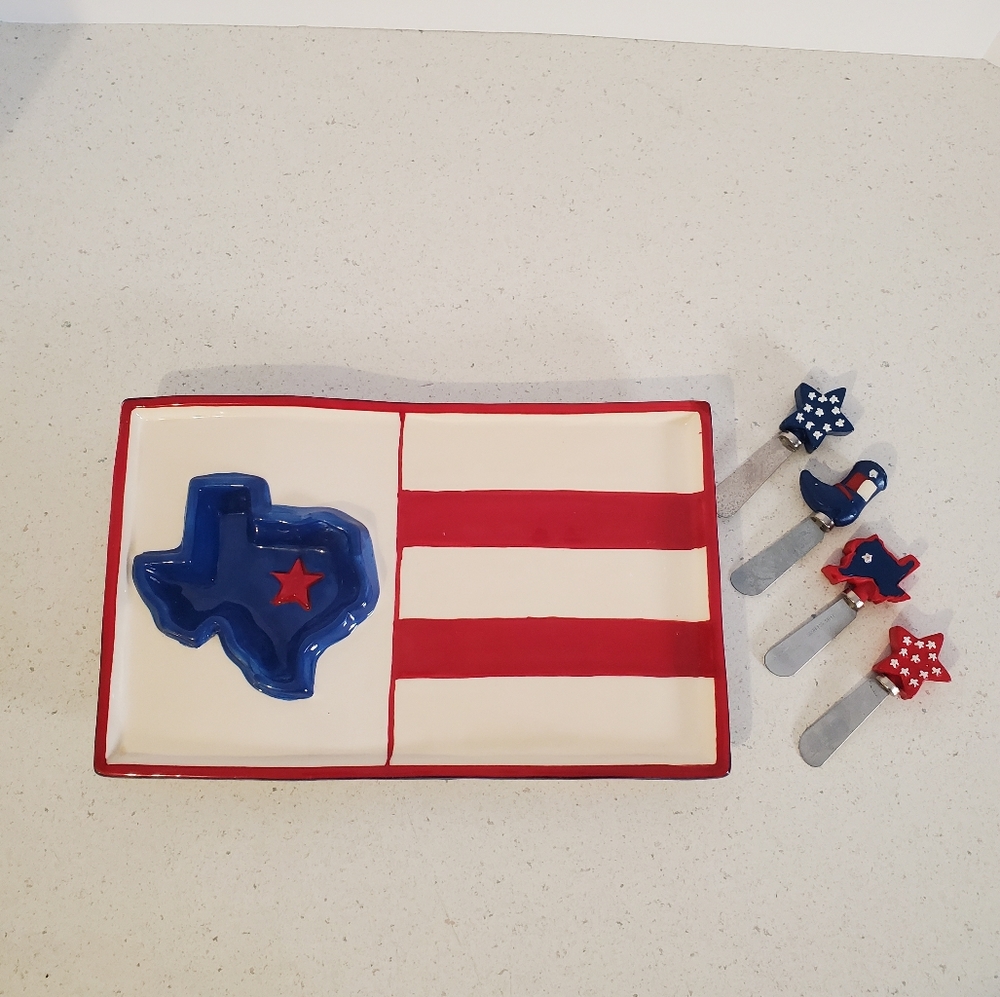 Texas Chip And Dip Tray & Set Of 4 Butter Spreaders